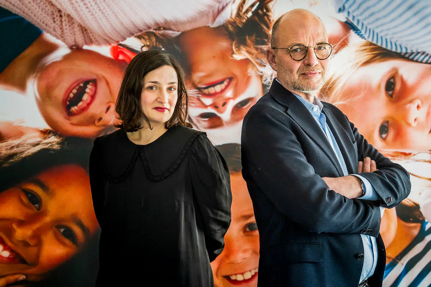 »Den sociale isolation har påvirket os alle, men for især børn og unge, som ellers er meget omstillingsparate, har tabet af fysiske fællesskaber været voldsomt, fordi de er så afhængige af dem,« skriver direktør Rasmus Kjeldahl og Ida Hilario fra Børns Vilkår.