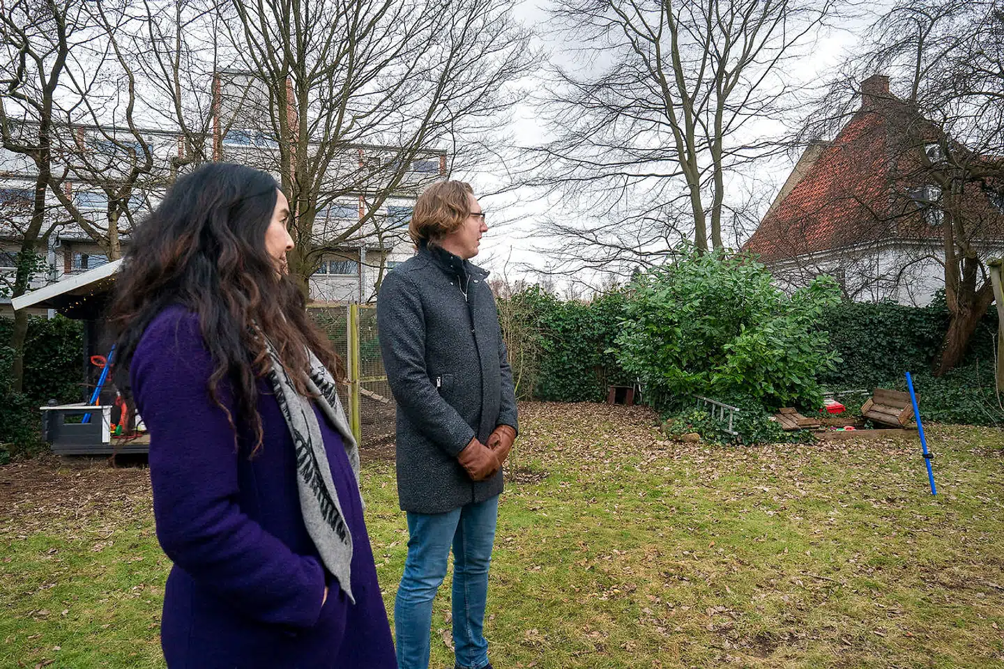 Naboerne Simon Thoustrup og Mette Højberg bor på vejen bag patriciervillaen på Bagsværd Hovedgade 192. De har nu indledt en underskriftindsamling mod, at huset rives ned.