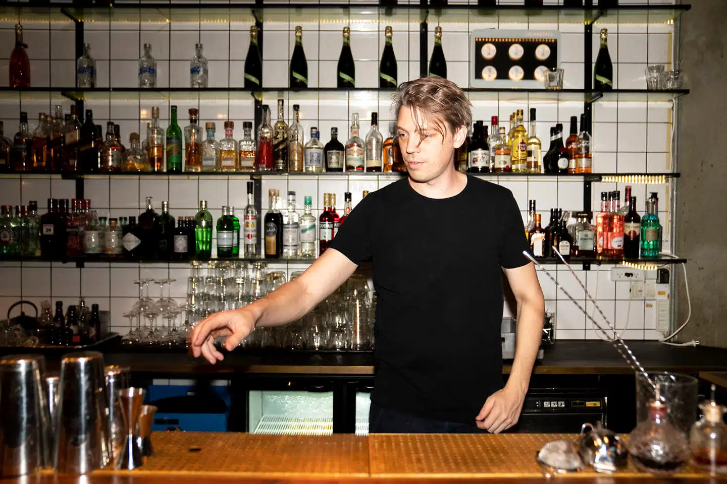 Bjarke Reventlow, der ejer tre natklubber – The Jane, The Zoo og Blume – i Indre By, er overrasket over forslaget om, at Københavns Kommune lægger op til at fjerne natbevillinger. Det vil fjerne hans indtjeningsgrundlag, siger han.