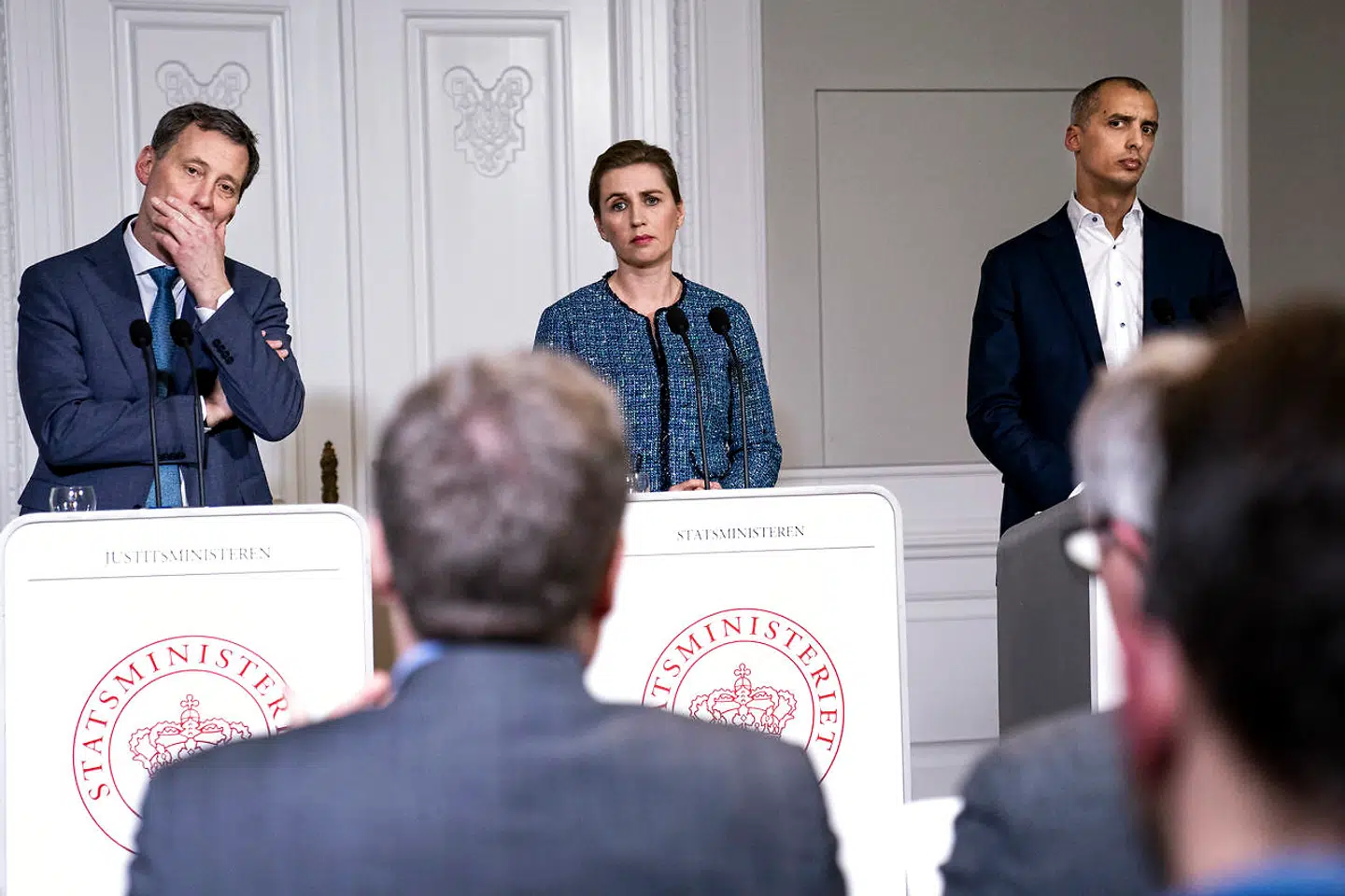 »Hvis Danmark skal få effektivt bugt med smittespredningen, er alle afhængige af hinanden. Også af de befolkningsgrupper, der lige nu direkte eller indirekte befinder sig i sigtelinjen for magthavernes retorik,« skriver Mikkel Hansen.