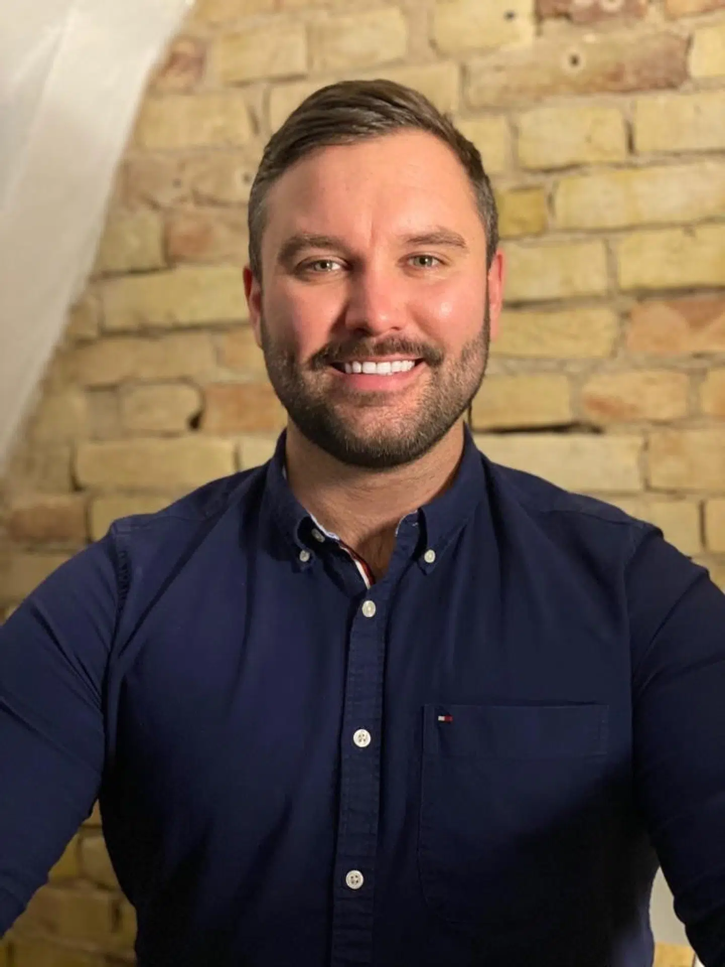 Det er langt sværere at beskytte sig mod droneangreb end at bygge en angrebsdrone, siger James Rogers, der er lektor ved Center for War Studies på Syddansk Universitet.