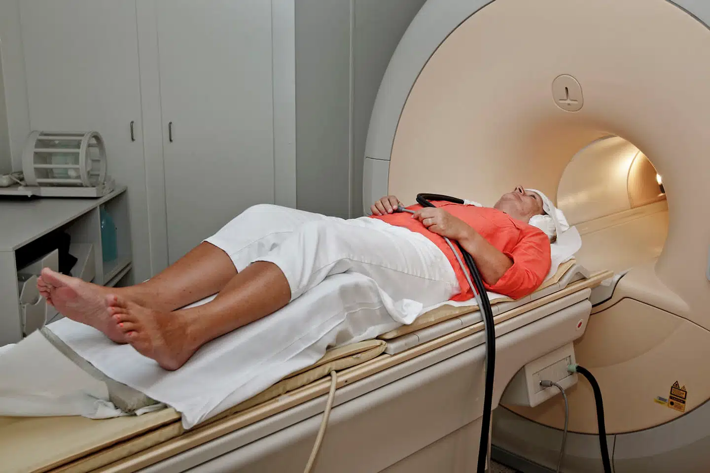 Antallet af undersøgelser og udredningsforløb er gået voldsomt ned under coronakrisen. Når færre udredes, betyder det, at folk kommer for sent i behandling, mener Danske Patienter.