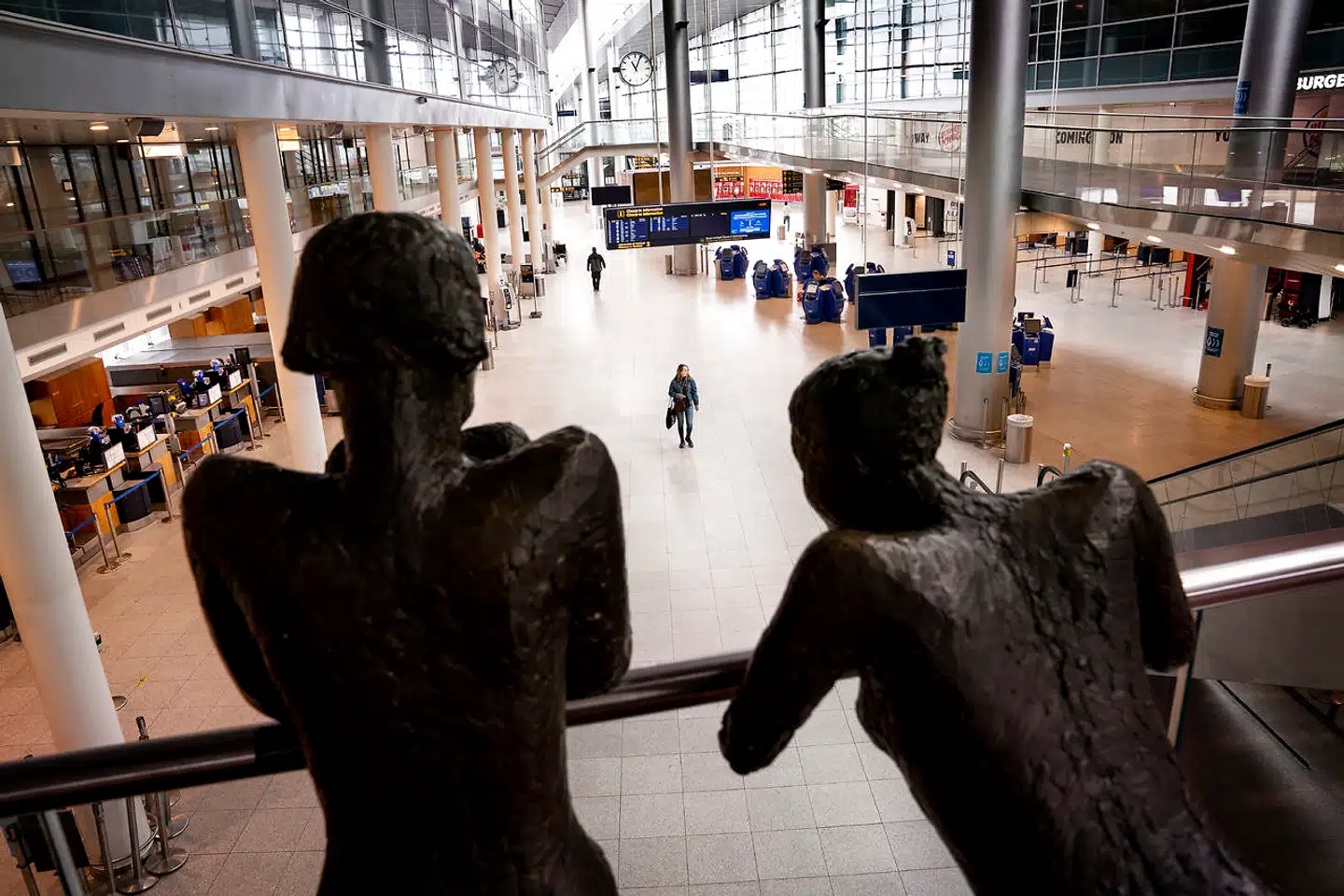 Der har ikke været mange passagerer i Københavns Lufthavn under coronakrisen. Luftfarten er en af krisens helt store tabere, viser nye tal fra Danmarks Statistik.
