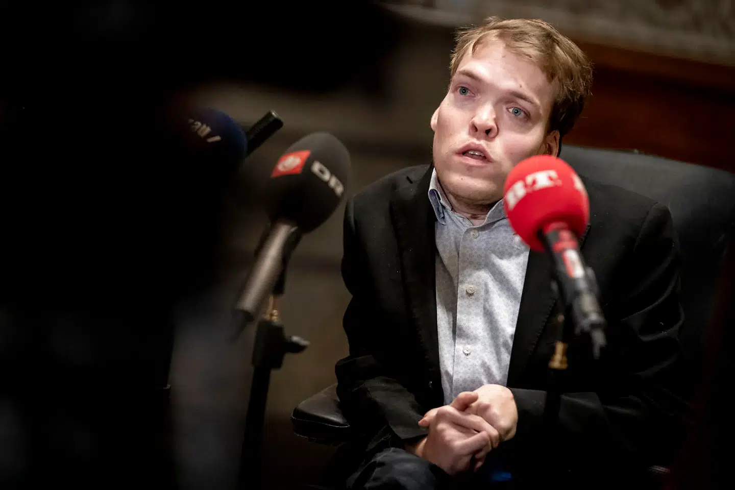 De Radikales udlændingeordfører, Kristian Hegaard, kunne fredag se, hvordan flere borgerlige politikere angreb Venstre for, at partiet havde indgået en aftale om udlændinge, som De Radikale også var del af.