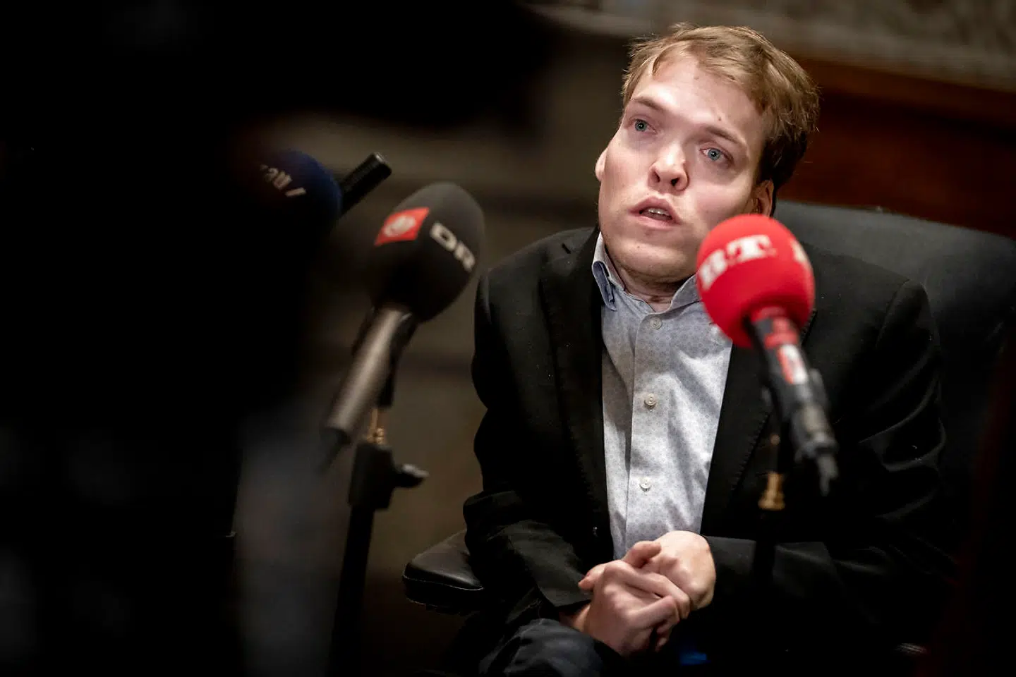 De Radikales udlændingeordfører, Kristian Hegaard, kunne fredag se, hvordan flere borgerlige politikere angreb Venstre for, at partiet havde indgået en aftale om udlændinge, som De Radikale også var del af.