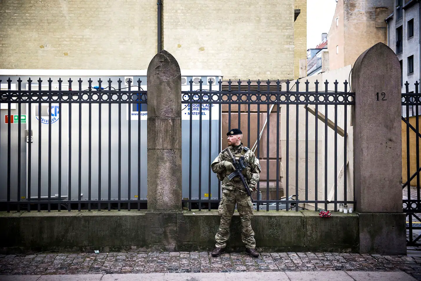 Efter terrorangrebet på synagogen i Krystalgade i februar 2015 har Københavns Politi øget bevogtningen af en række bygninger og samlingssteder for jøder. Arkivfoto: Sofie Mathiassen