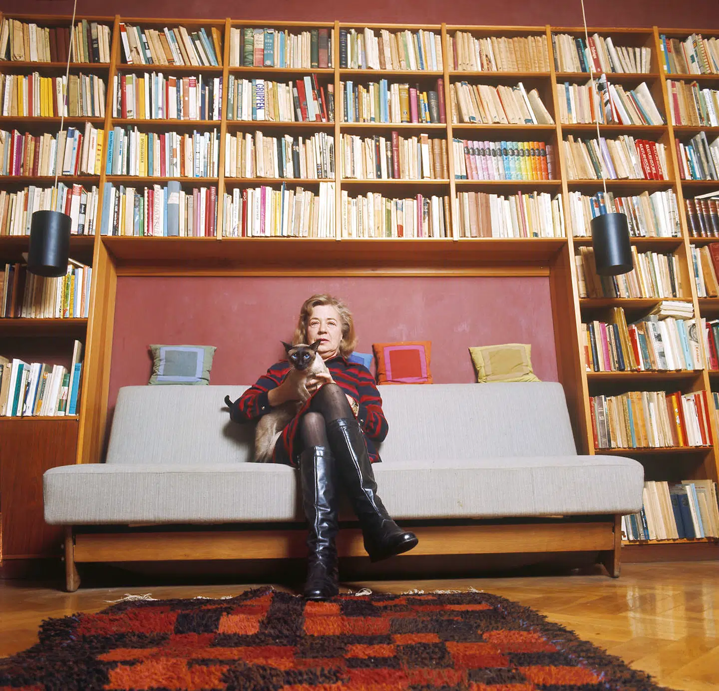 Tove Ditlevsen var i sin samtid en stor og kendt forfatter i Danmark, og nu, 45 år efter sin død, har hun fået et internationalt gennembrud med udgivelser i blandt andet Storbritannien, Tyskland og USA.