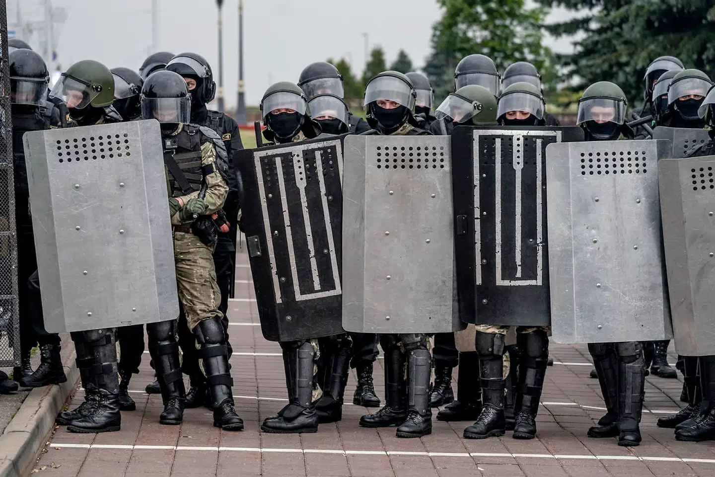 Arkivfoto. De to kvindelige journalister, 27-årige Katerina Bakhvalova og 23-årige Darja Tjultsova, blev anholdt i deres lejlighed i november.