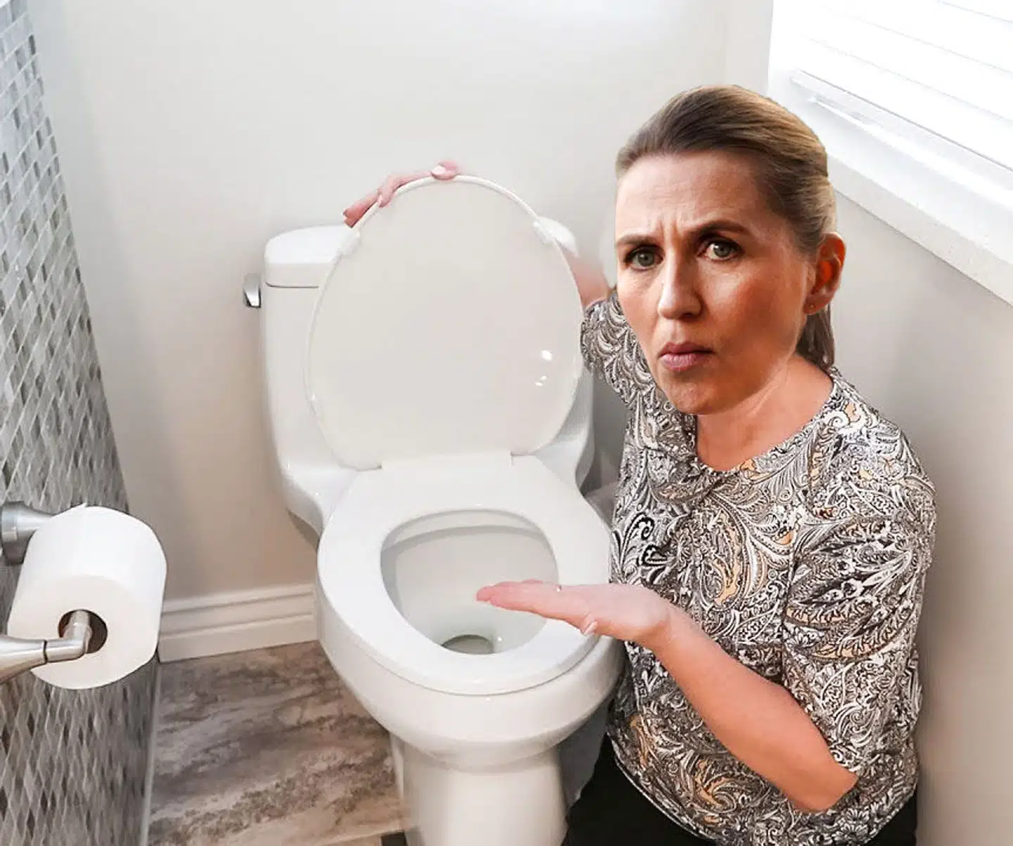 Hvis Mette Frederiksen skal gå skridtet længere ind i almindeligheden, skal befolkningen have endnu mere at vide om, hvad hun laver derhjemme, når hun ikke er statsminister, mener memeprofilen Slap Kurs. Meme: Slap Kurs