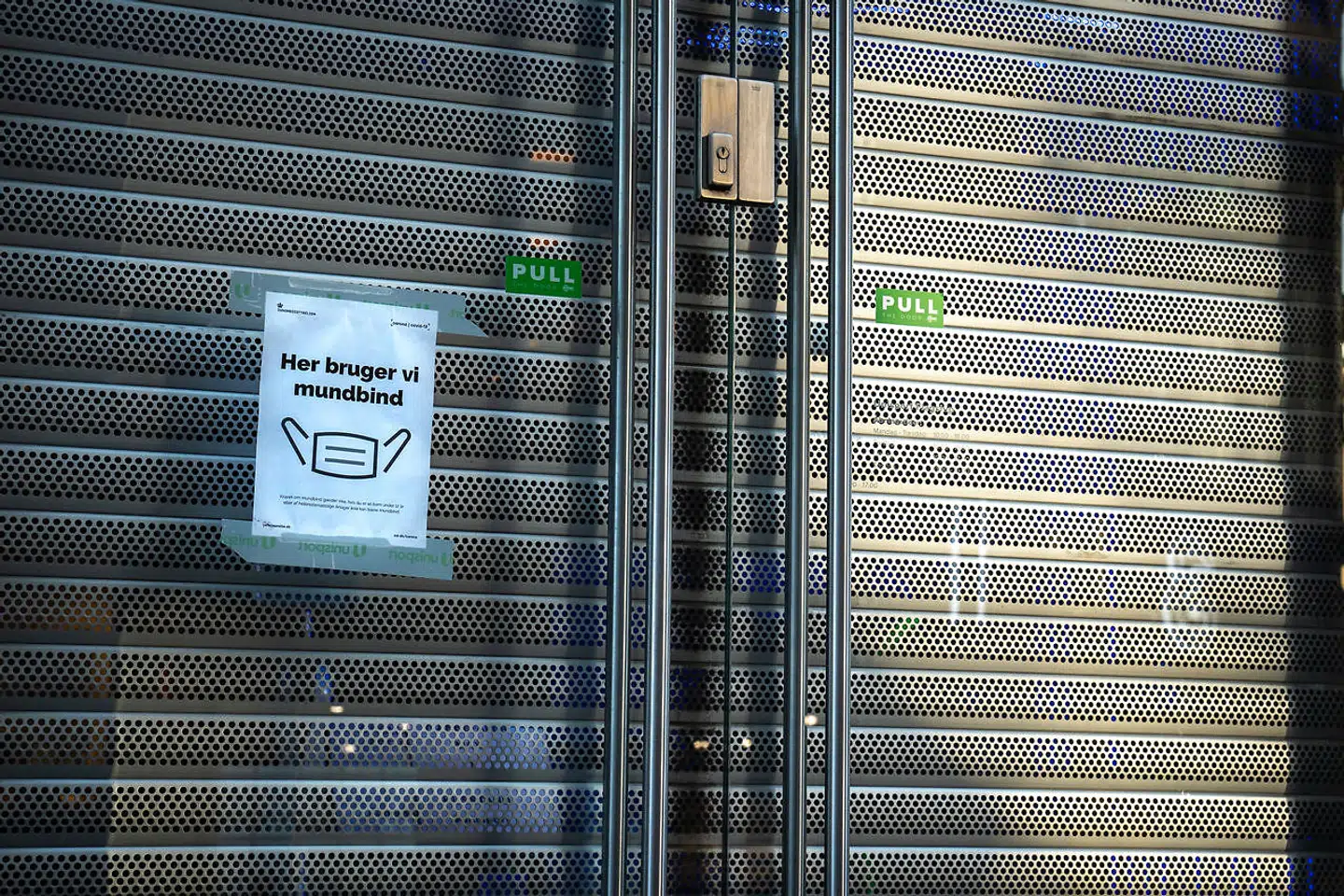 Mange butikker har under coronakrisen været nødt til at holde lukket. (Arkivfoto)