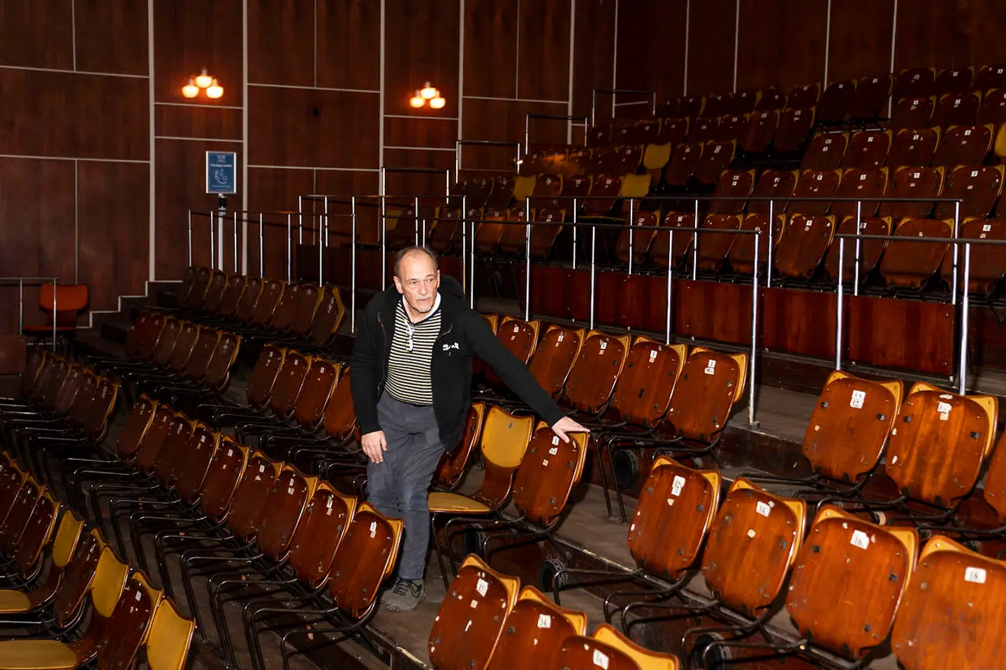 I slutningen af januar var Vega vært for en digital konference med internationale festivaler og spillesteder, om hvordan krisen har rykket på branchens selvopfattelse. »Covid-19 har virket som fremkaldervæske. Vi har også fået tydeliggjort nogle problemstillinger, der hele tiden har været der,« siger Steen Jørgensen.