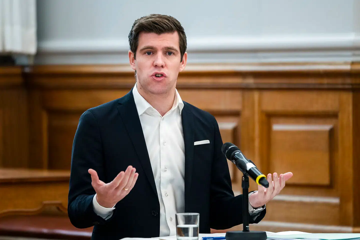 Venstres indfødsretsordfører, Morten Dahlin, er skuffet over regeringens forslag i dagens Berlingske. Han og Venstre foreslår, at man også indfører »demokratisamtaler« for at sikre sig, at ansøgere om statsborgerskab tror på danske værdier. Arkivfoto: Martin Sylvest/Ritzau Scanpix