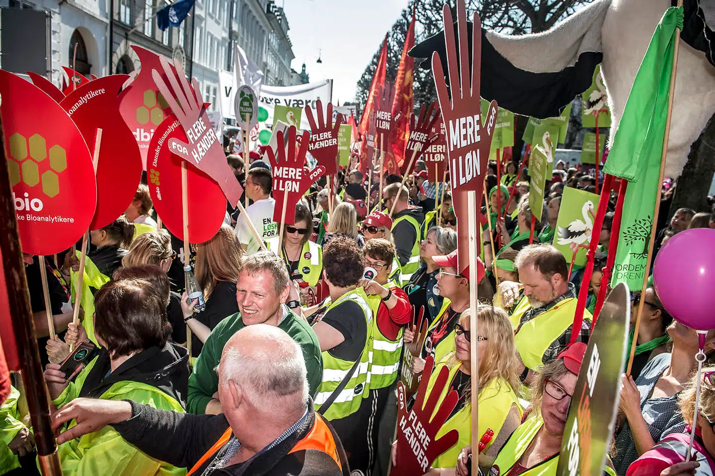 I modsætning til i 2018 hviler coronaens skygge over årets overenskomstforhandlinger for offentligt ansatte. Den private sektor bløder, og CEPOS efterlyser flere krav til det offentlige.