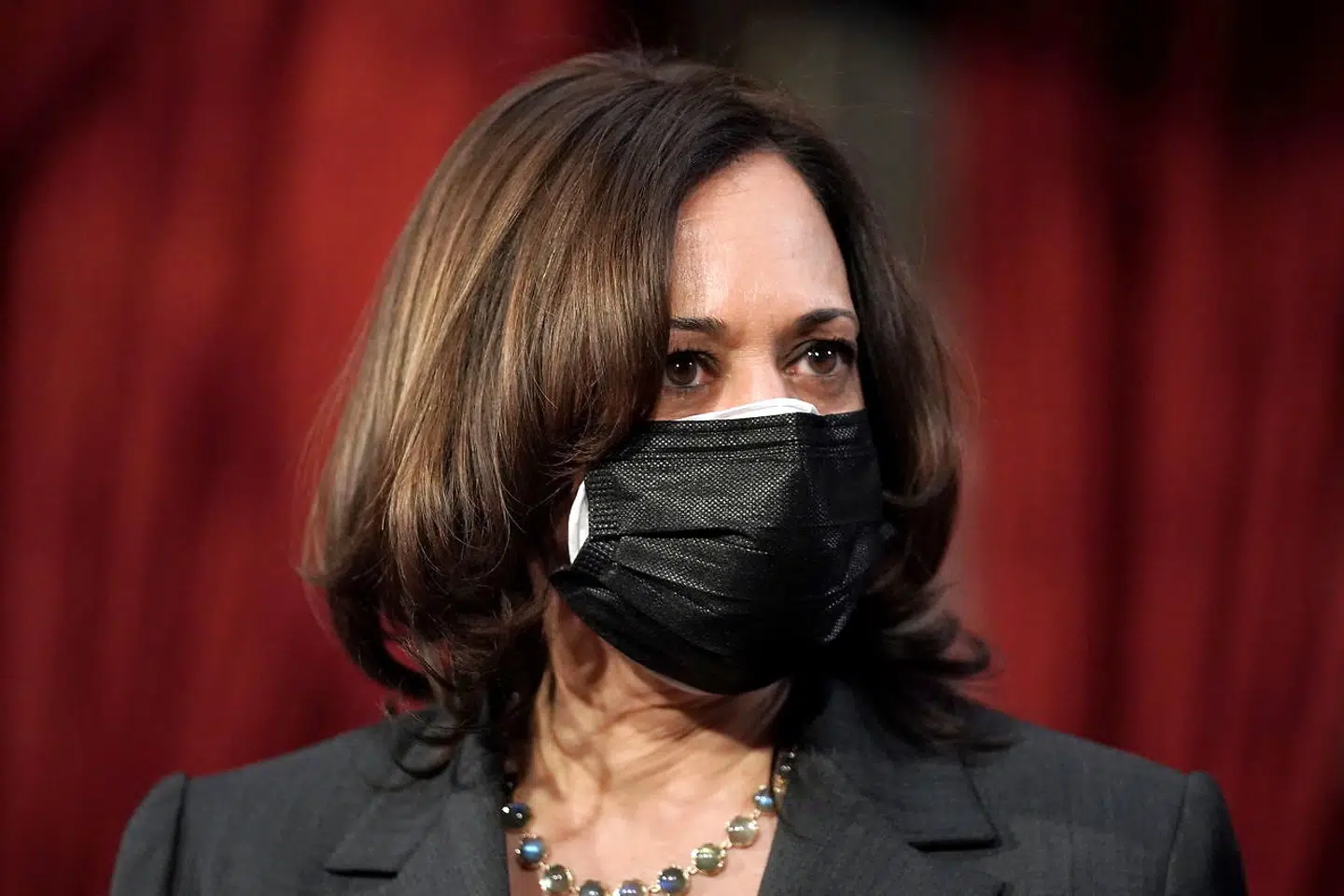 Vicepræsident Kamala Harris stod over for sin første store test fredag – og det var ikke en ubetinget succes.