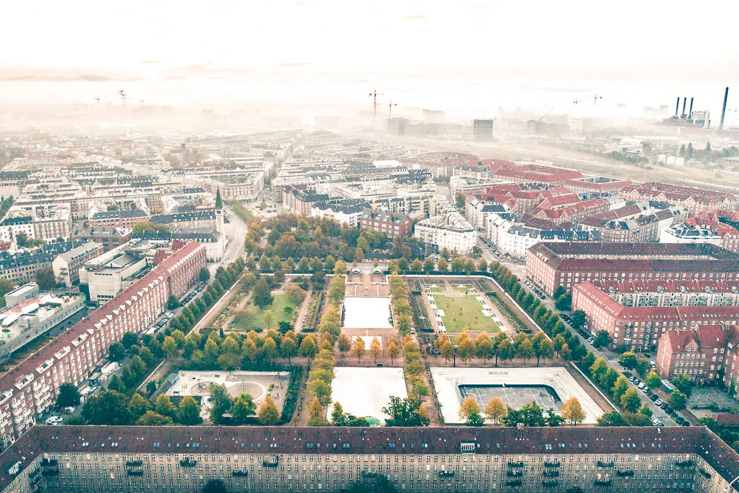 Enghaveparken som den tager sig ud fra oven efter renoveringen.