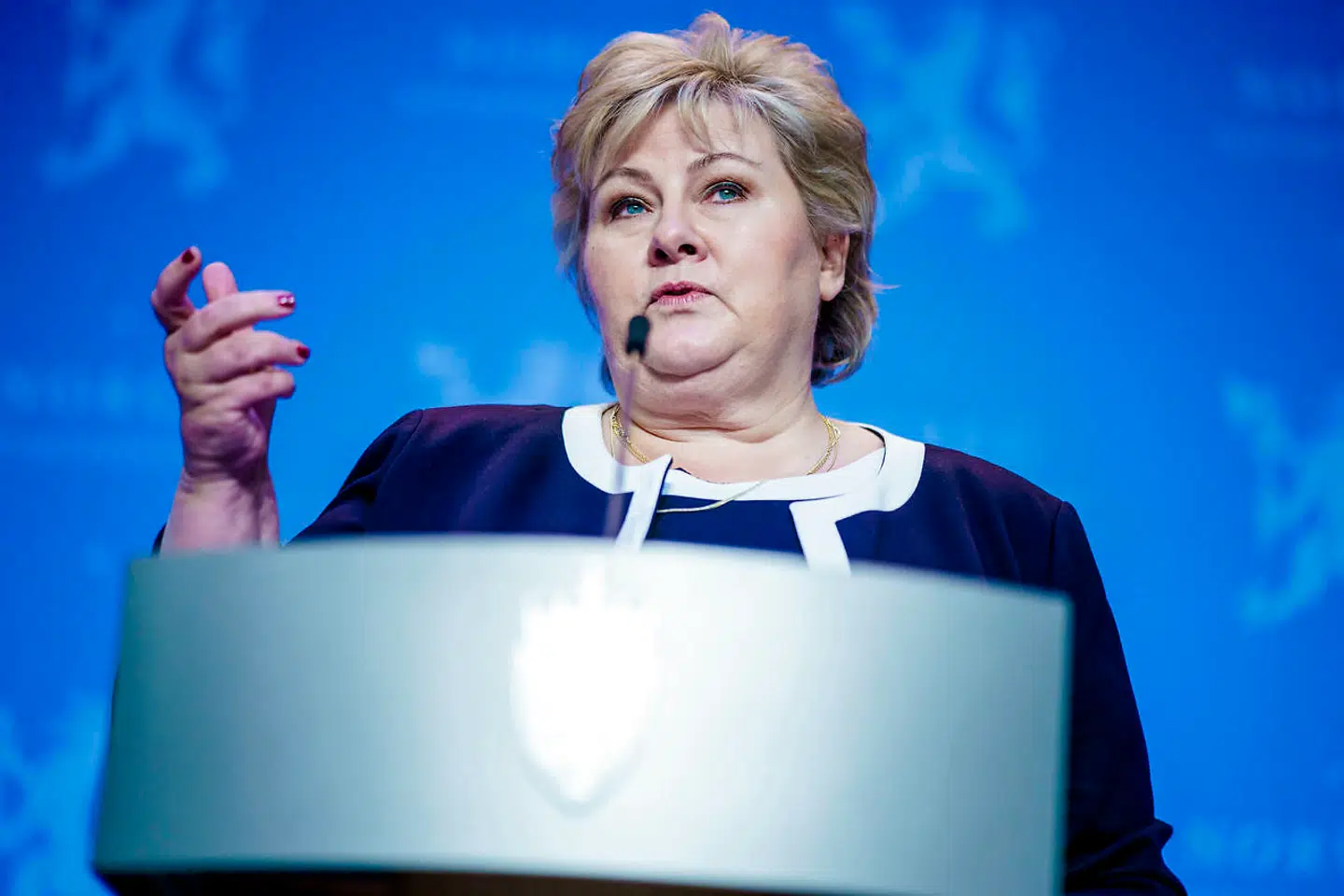 Den norske regering anført af statsminister Erna Solberg præsenterede fredag nye økonomiske tiltag i kampen mod covid-19.