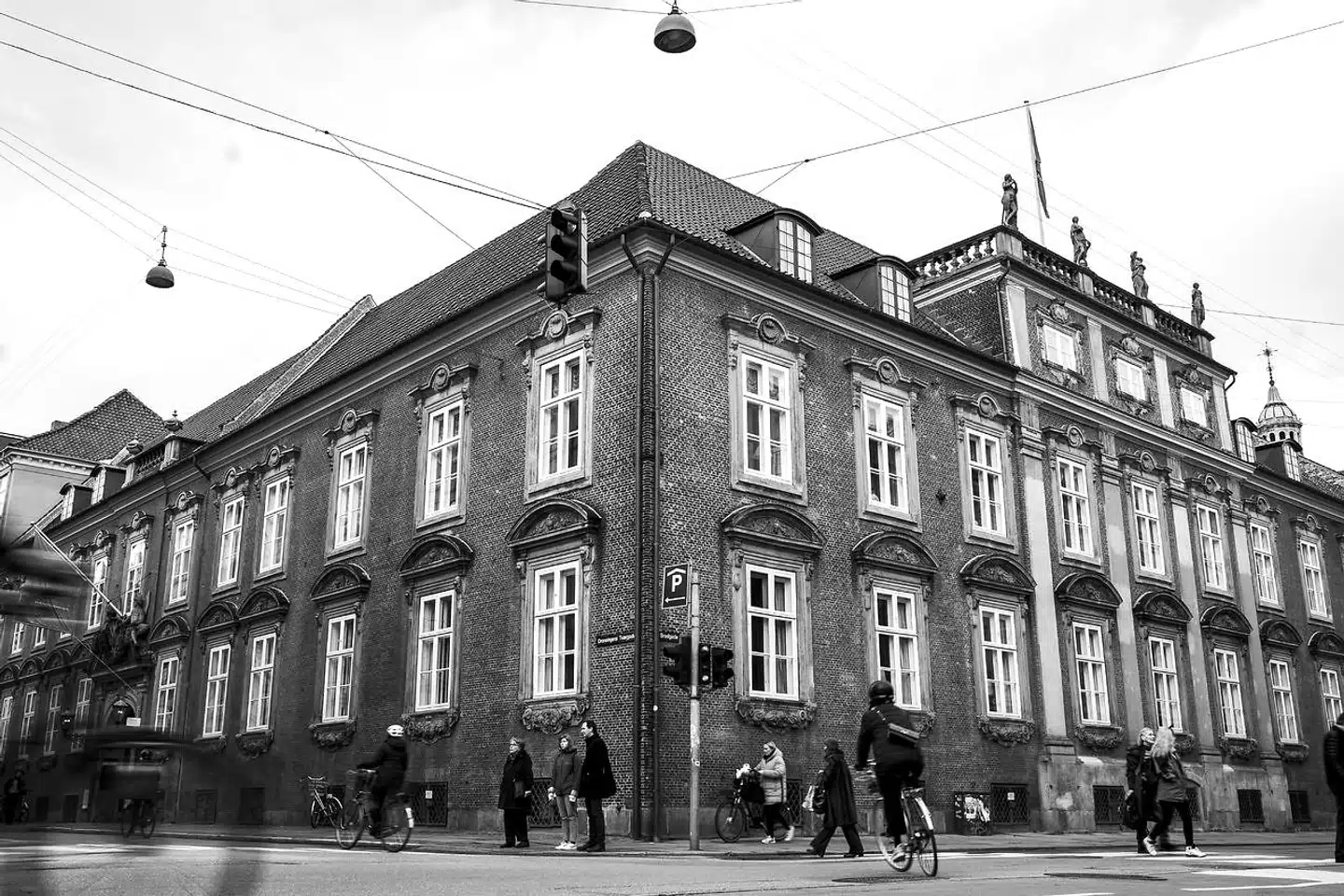 Moltkes Palæ på hjørnet af Bredgade og Dronningens Tværgade har siden 1930 været ejet af Håndværkerforeningen København, som nu har fundet en ny forpagter.