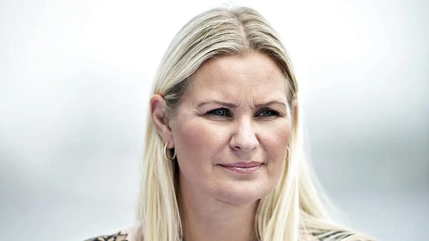 Britt Bager sidder i folketinget for Venstre. Hun har hele tre uddannelser. Det er vigtigt, at man har en grundlæggende interesse for det, man læser, mener hun.