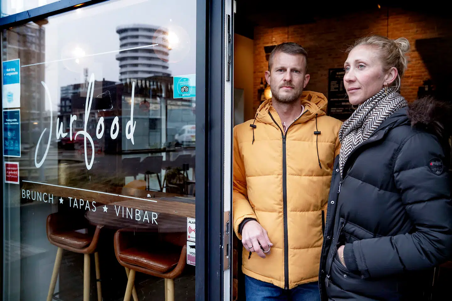 Søren Damsgaard driver sammen med sin hustru, Stine Richardt, en brunch- og frokostrestaurant ved Amager Strandpark. De er hårdt pressede som følge af nedlukningen.