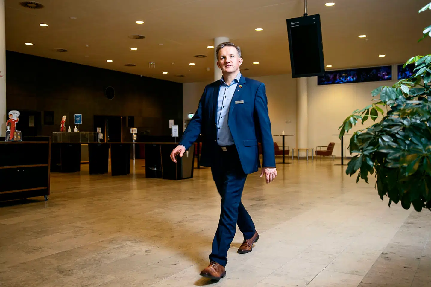 Jan Grimstrup Larsen mener, at det er helt afgørende for tilliden mellem virksomhederne og politikerne på Christiansborg, at hjælpepakkerne og eventuelle justeringer bliver ført ud i livet.