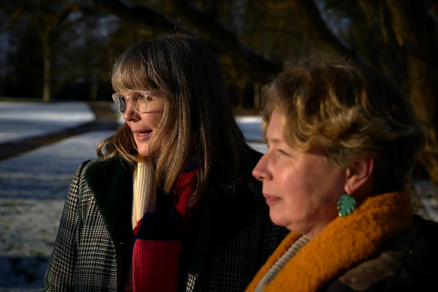 »Med de gamle venskaber har man en lang historie sammen, derfor er der utroligt meget at falde tilbage på og gribe tilbage i. Man har hinanden som fortrolige og som livsvidner, og det er der en enorm tryghed i.«