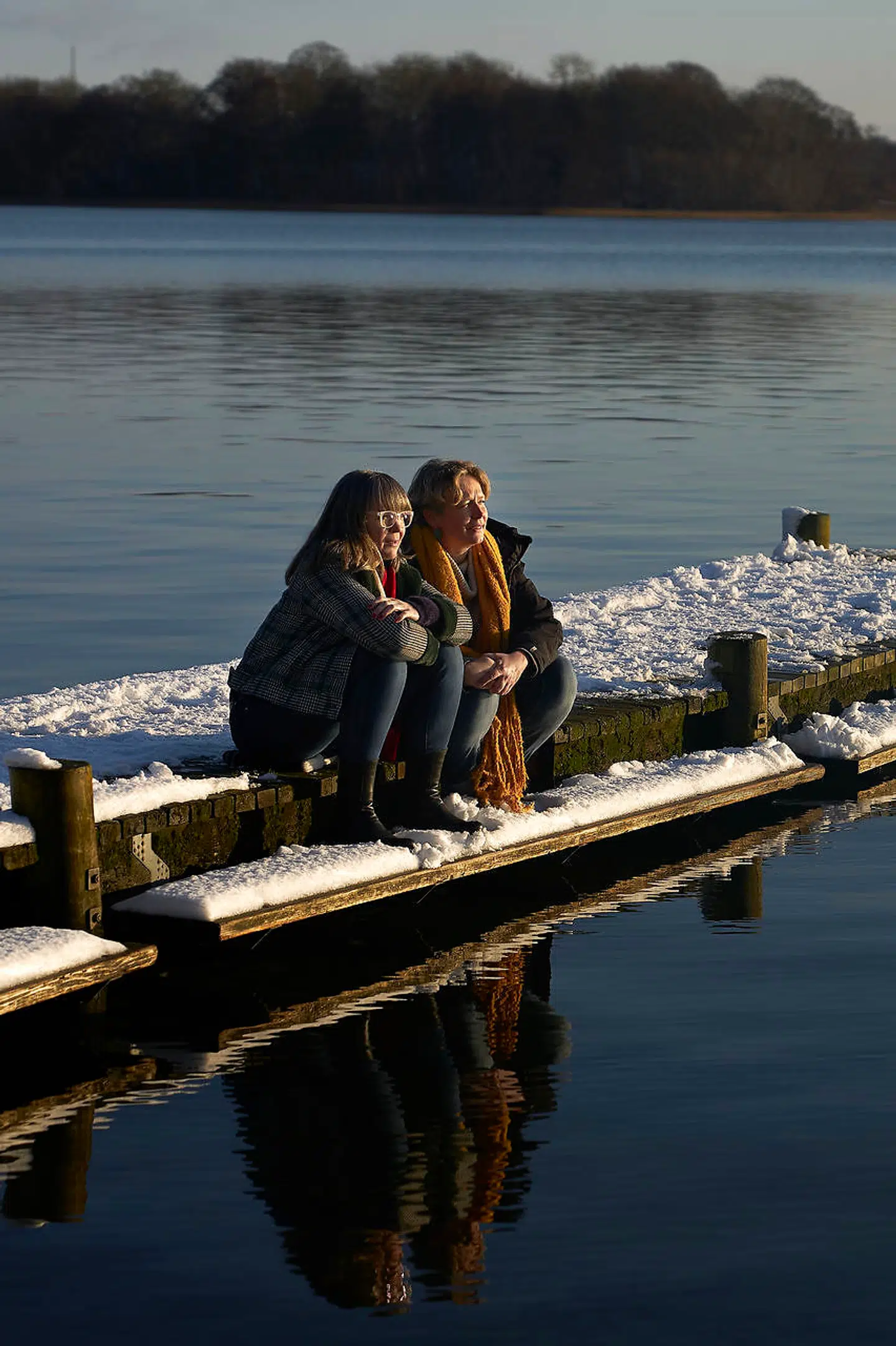 Noget af det, som venskaber kan, træder meget tydeligt frem i en tid med corona, mener forfatterne bag ny bog om venskaber. »Al den støj, der normalt er i vores travle hverdag, er filtreret fra. Det kan skabe plads til en øget opmærksomhed på ens relationer.«