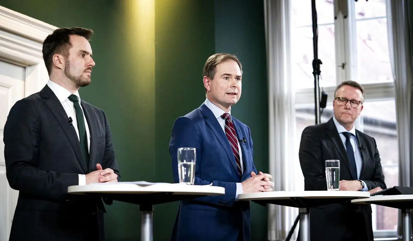 Fra venstre erhvervsminister Simon Kollerup (S), finansminister Nicolai Wammen (S) og skatteminister Morten Bødskov (S), der alle på et tidspunkt har ledet forhandlingerne om erstatning til minkavlerne.