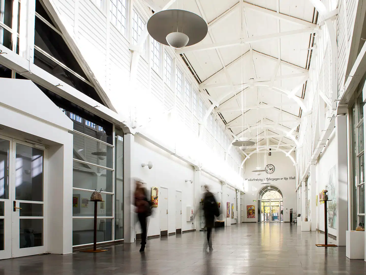 Midtergangen i Kvægtorvet, TV 2 i Odense. Medarbejdere på tv-stationen er oprørte over, at ledelsen har droppet en #metoo-dokumentar, der i høj grad handlede om kanalen selv.