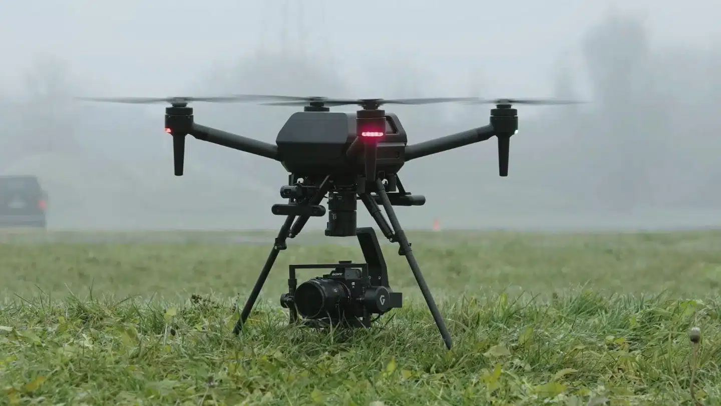 Airpeak er Sonys første fotodrone. Den kan bære et solidt (Sony-)kamera og kan flyve stabilt og hurtigt.