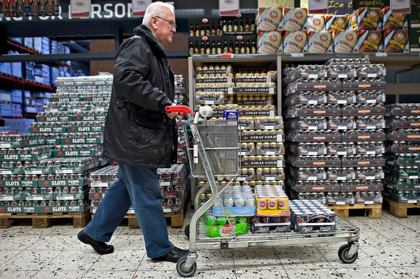 Forårets lukning af den dansk-tyske grænse har gjort det muligt at opgøre, hvor mange penge danskerne handler for syd for grænsen, og det er ikke så lidt. Arkivfoto: Claus Fisker/Ritzau Scanpix