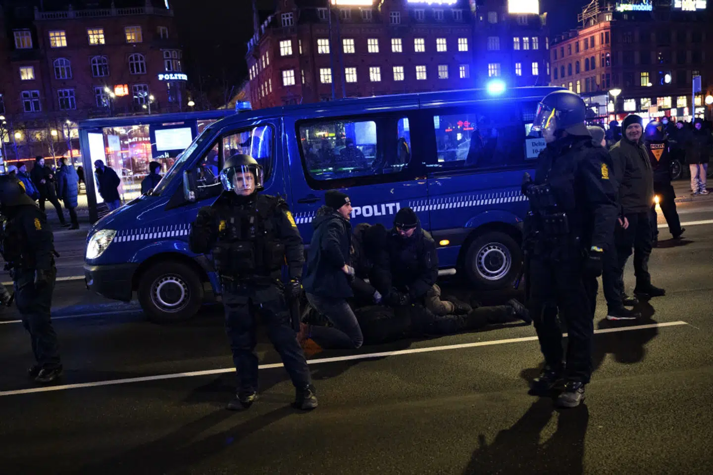 Gruppen »Men in Black« havde arrangeret demonstrationen.