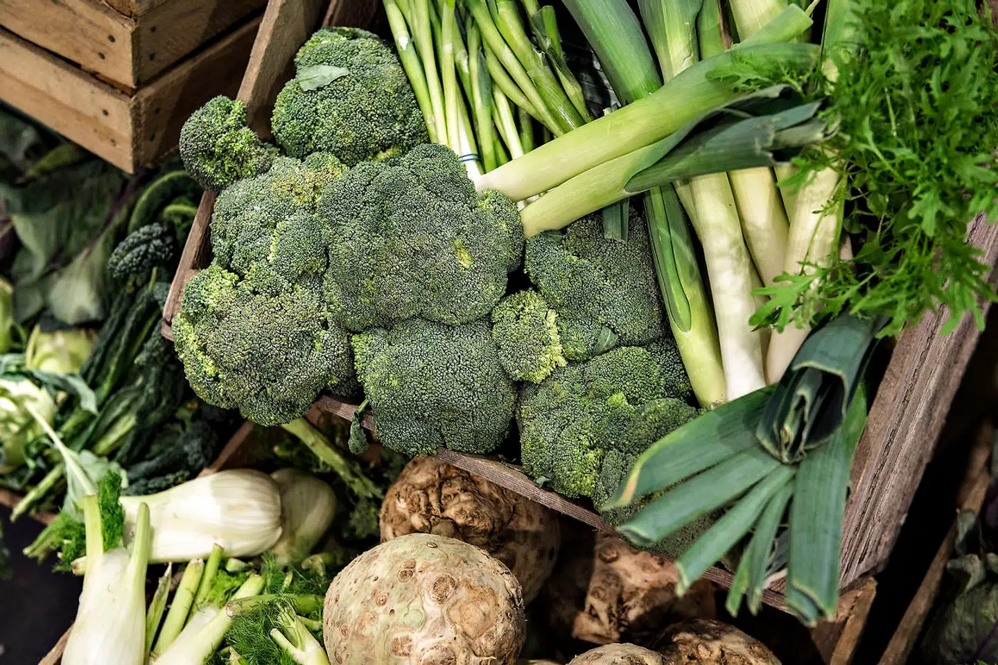 Et råd går på, at man i højere grad skal spise mørkegrønne grøntsager såsom broccoli. Arkivfoto: Henning Bagger/Ritzau Scanpix
