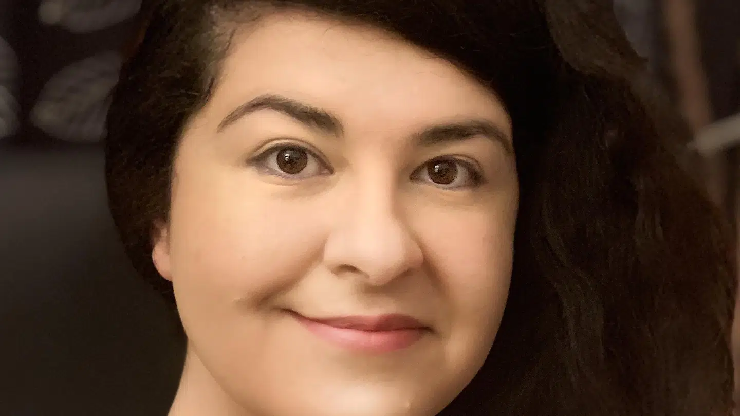 »Sørg for at have klare aftaler med din partner og klare grænser for dig selv, din tid, dine mål og din økonomi på både kort og langt sigt,« skriver Jaleh Tavakoli om at være hjemmegående husmor.