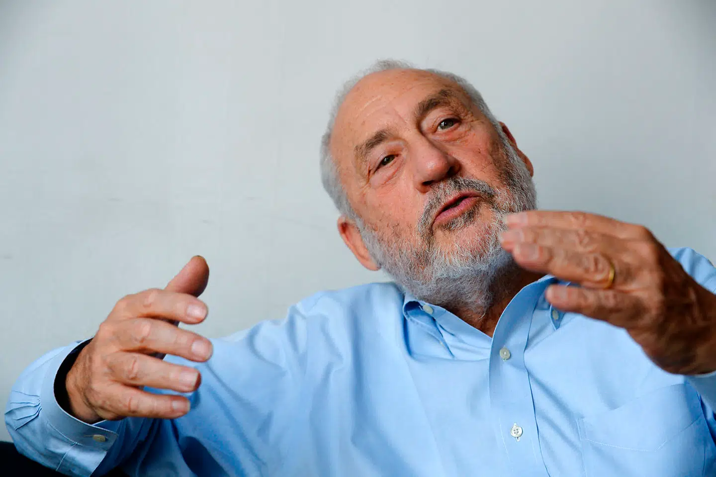 »Europæerne er gået sammen i et historisk omfang for at takle pandemiens økonomiske konsekvenser. Alligevel er EUs 750 milliarder euro store genopretningsfond ikke nok,« skriver nobelprisvinder Joseph Stiglitz. Foto: ERIC PIERMONT / AFP