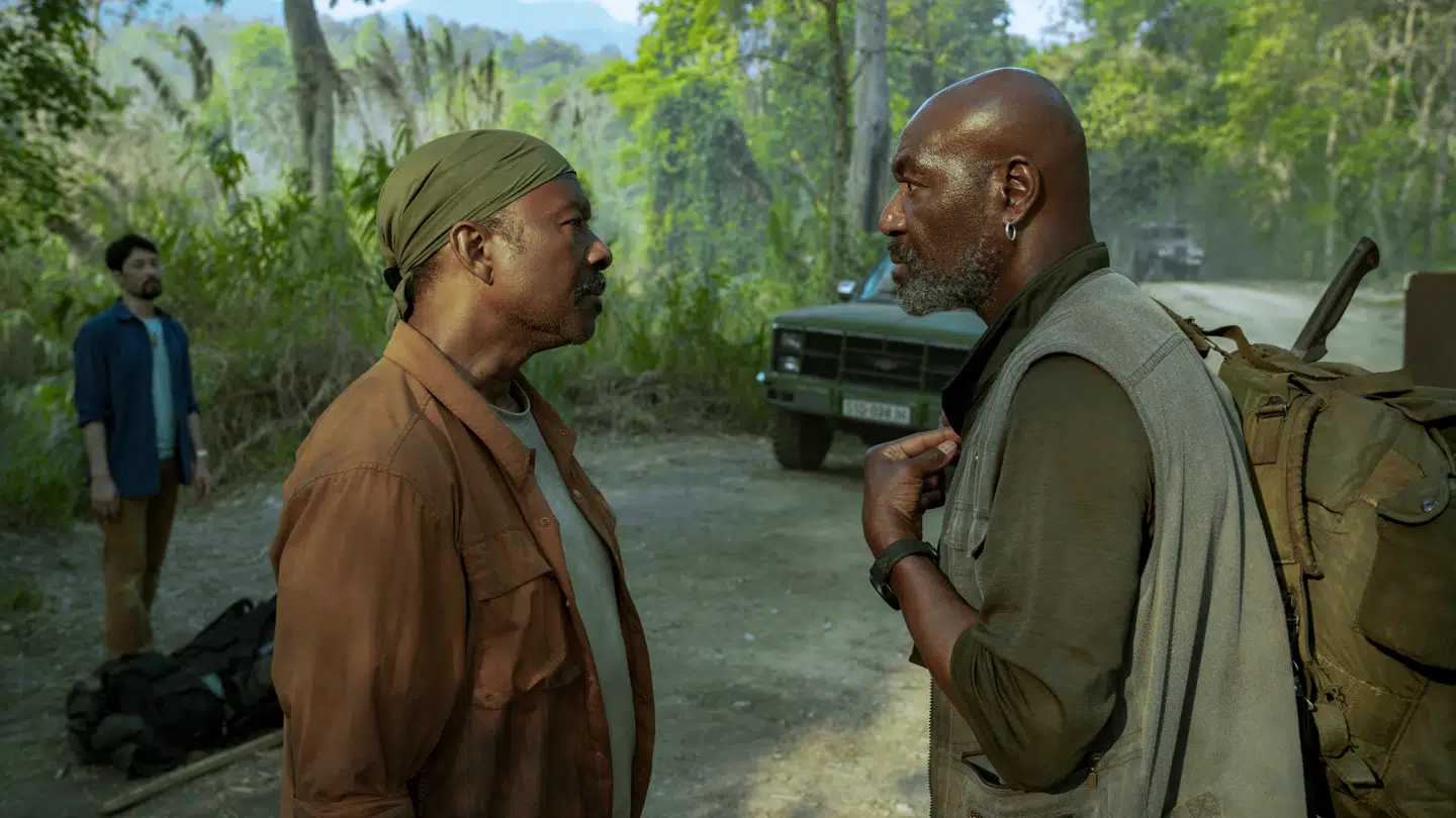 Clarke Peters og Delroy Lindo rager uklar i Spike Lees »Da 5 Bloods«, der ligger på Netflix.