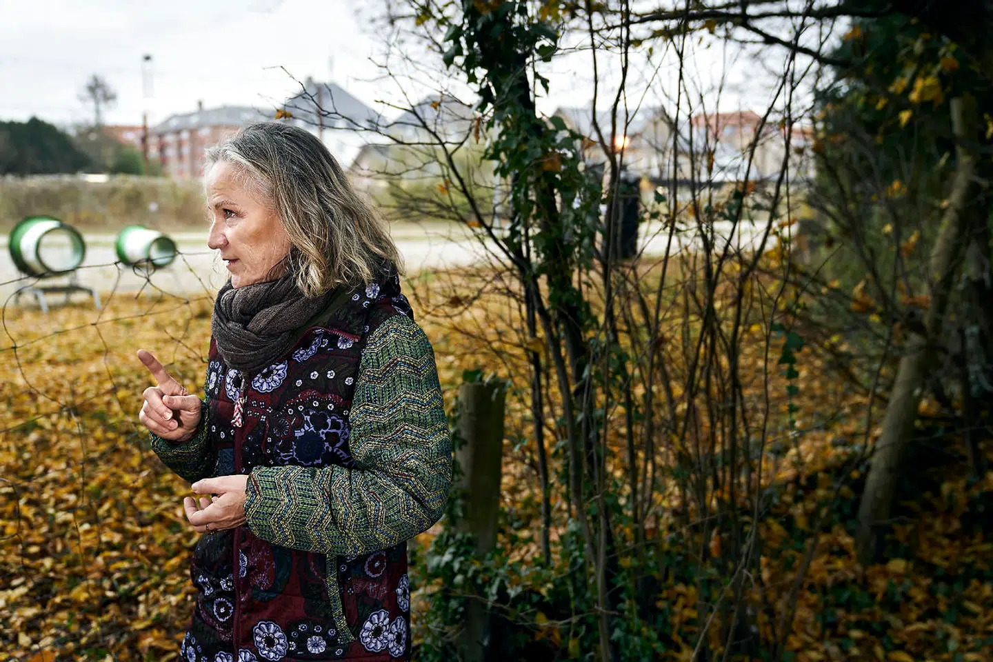 Kunstneren Karin de Neergaard var med til at starte kampen mod Gentoftes planer om at bygge boliger på et område ved Charlottenlund Station.
