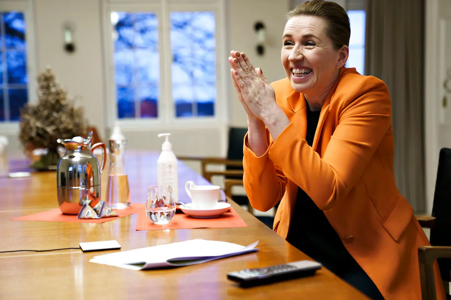 Statsminister Mette Frederiksen overværer virtuelt første vaccine fra Pfizer-BioNTech mod Covid-19 forårsaget af coronavirus, i statsministerens bolig Marienborg i Kgs. Lyngby.