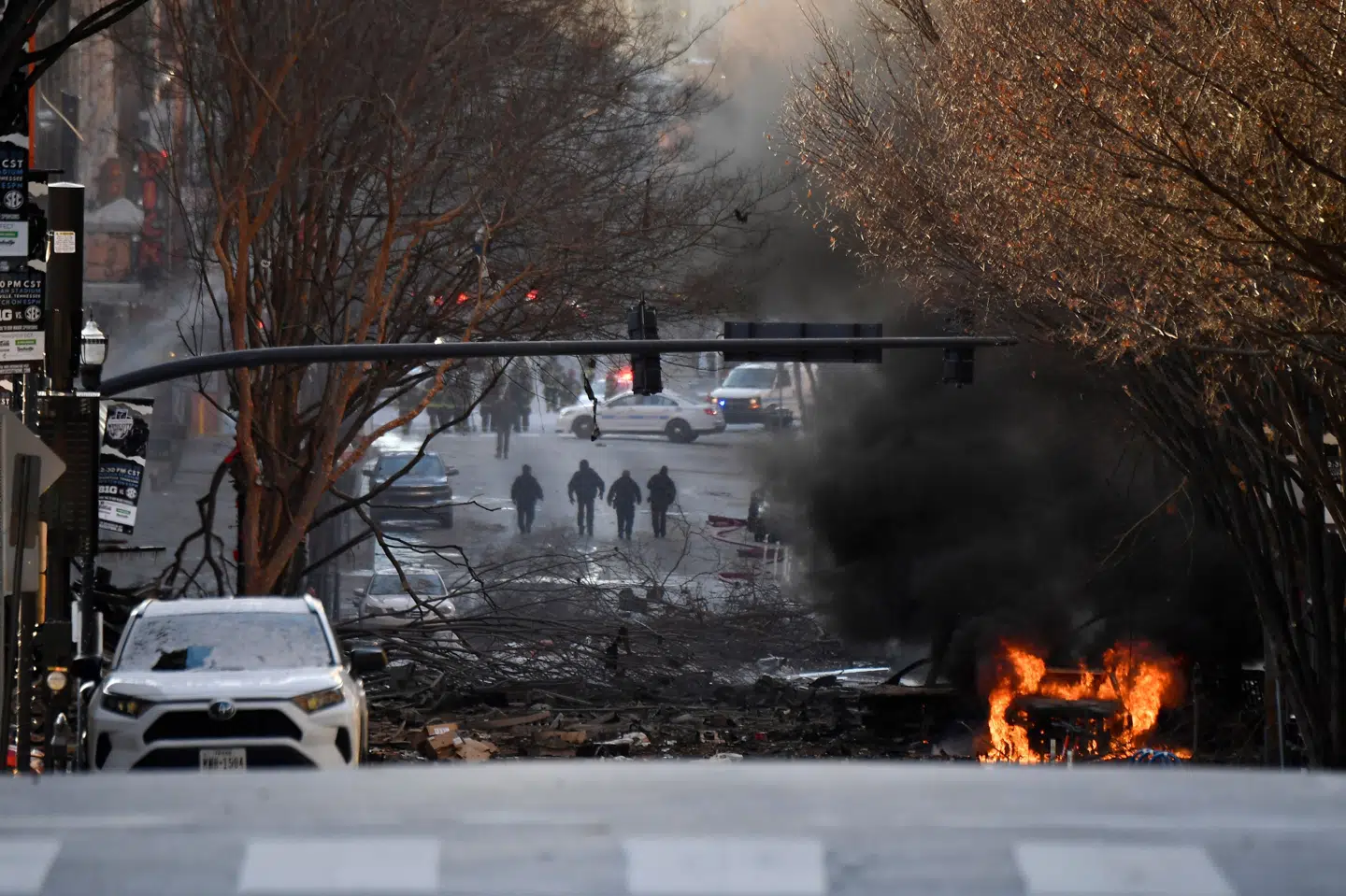 En bil eksploderede fredag omkring klokken 06.30 lokal tid i Nashville. Det er ikke klart, hvem der har sprængt den. Andrew Nelles/Tennessean.com/Reuters