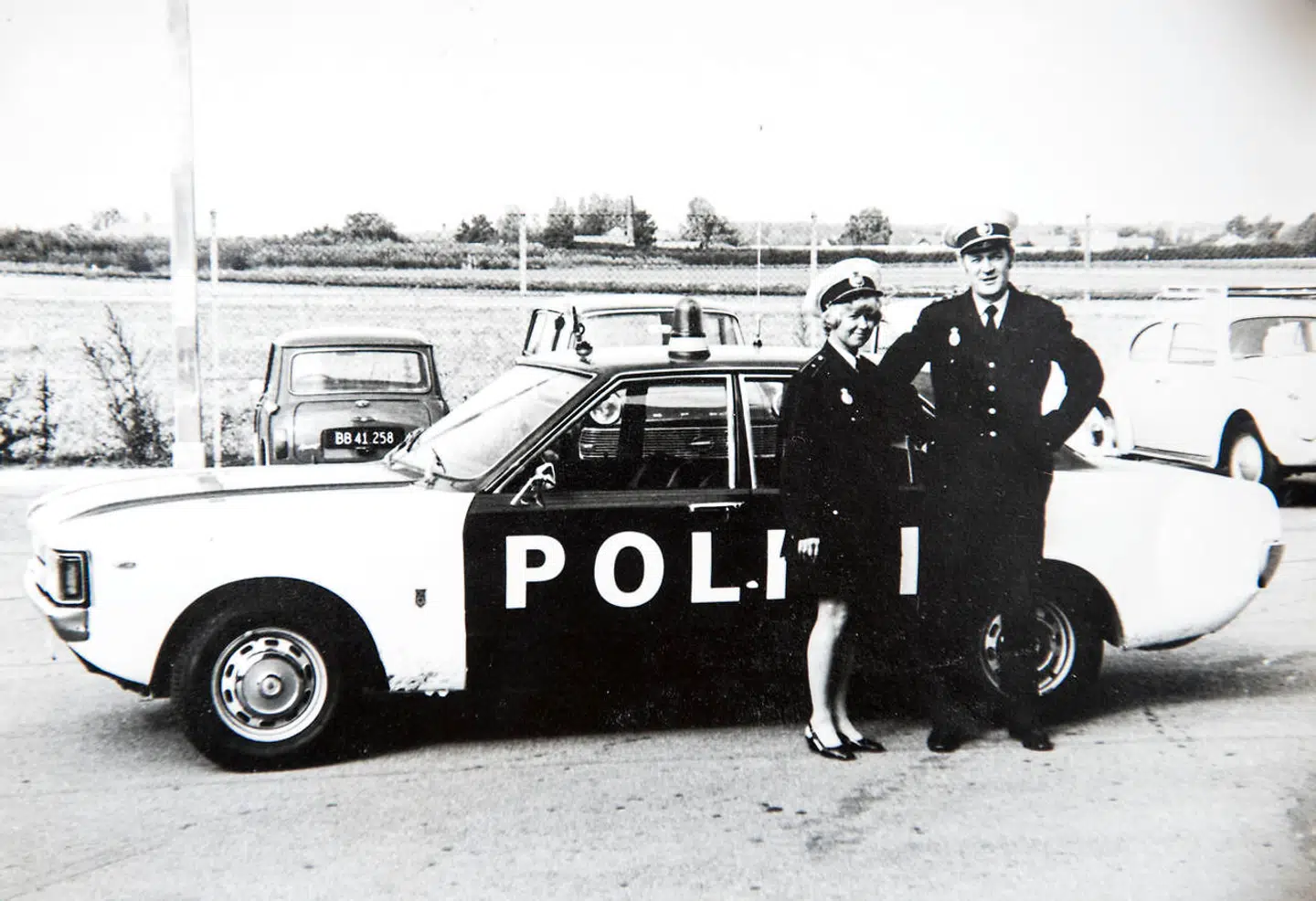 Birthe Rønn Hornbech er uddannet jurist og var tilknyttet Rigspolitichefen i perioden 1976-81.