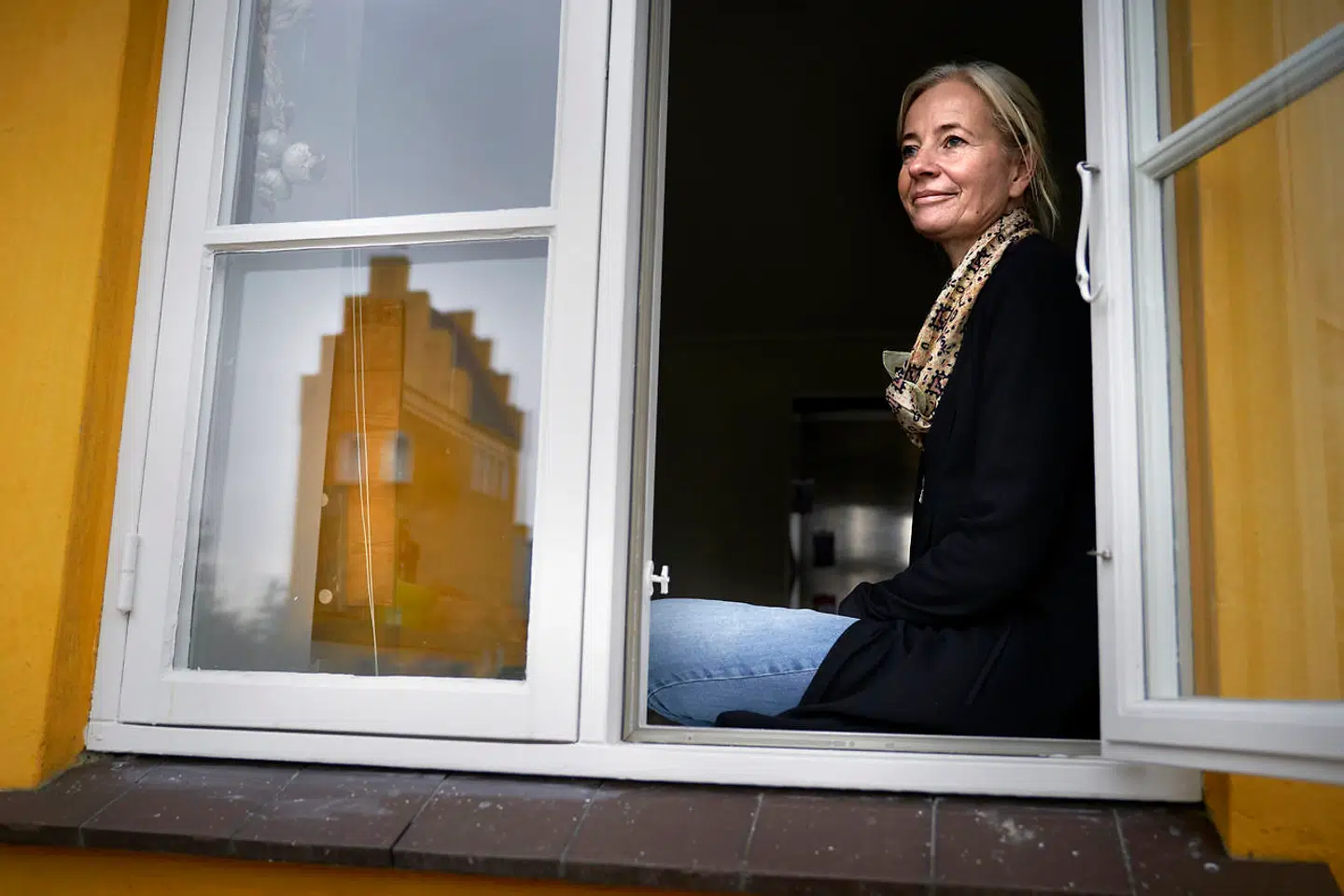 Præst Kristine Stricker Hestbech er blevet syg med covid-19 efter et arrangement i kirken. Hun vil gerne have kirkerne lukket juleaften.