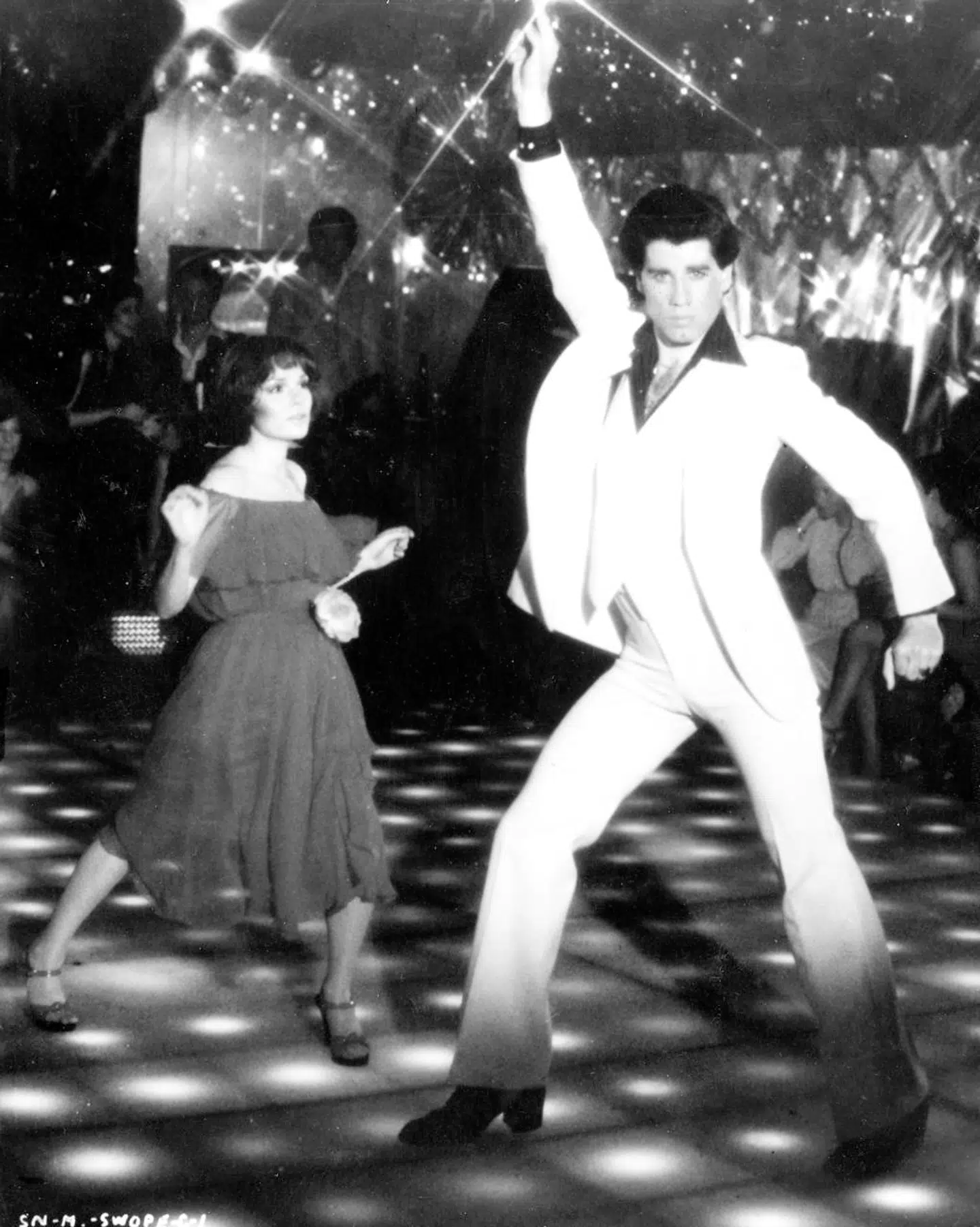 Filmcoveret fra den ikoniske film »Saturday Night Fever« med John Travolta i hovedrollen fra 1977. Arkivfoto: NF