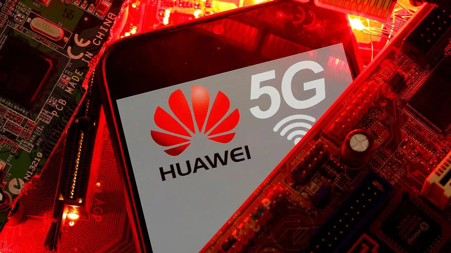 De svenske telemyndigheder har forbudt udstyr fra Huawei i de nye 5G-mobilnet, hvilket Huawei har indbragt for retten.