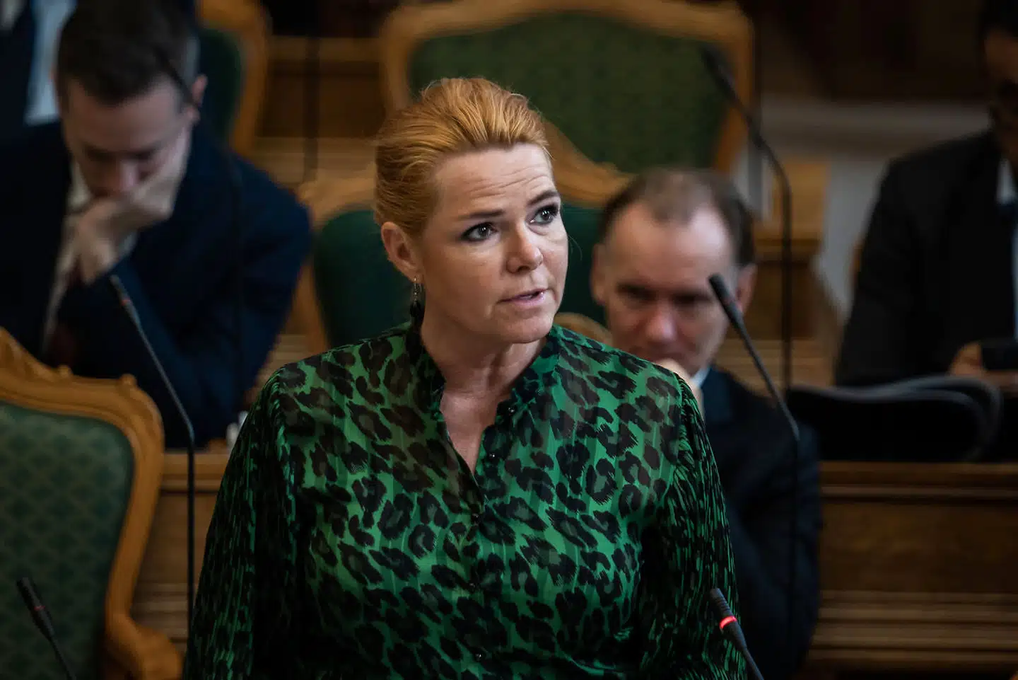 Per Stig Møller stemte tilbage i 1993 for en rigsretssag mod partifælle og forhenværende konservativ justitsminister Erik Ninn-Hansen. »Folketinget skal holde øje med regeringen og med, at de regler, man selv vedtager, bliver respekteret. Derfor kan Folketinget være nødt til at tage en upopulær beslutning,« siger han i dag. Efter Instrukskommissionens beretning mandag peger flere juraprofessorer og politikere på en mulig rigsretssag mod Inger Støjberg (V).