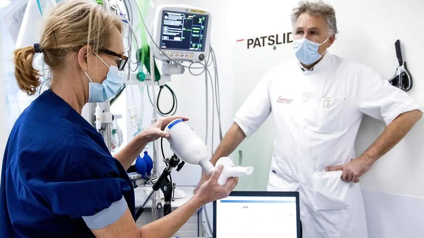 Flere borgmestre skal til coronasamtale med sundhedsministeren.