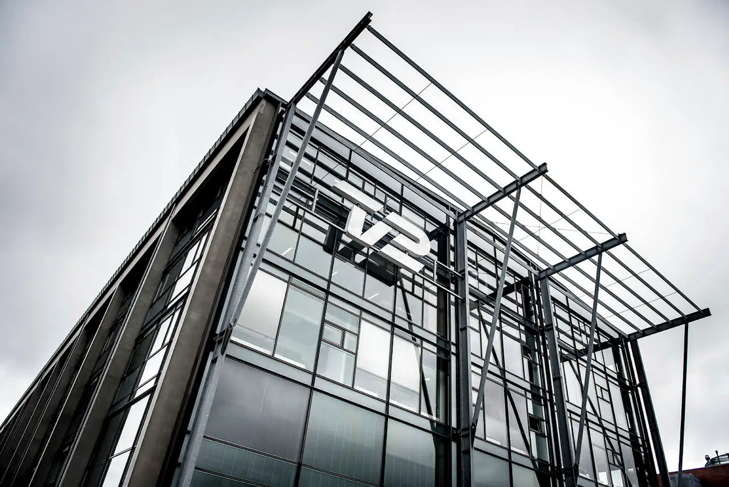 Arkivfoto: De ansatte hos TV 2, der møder fysisk ind, få en lyntest, inden de træder ind på redaktionen.