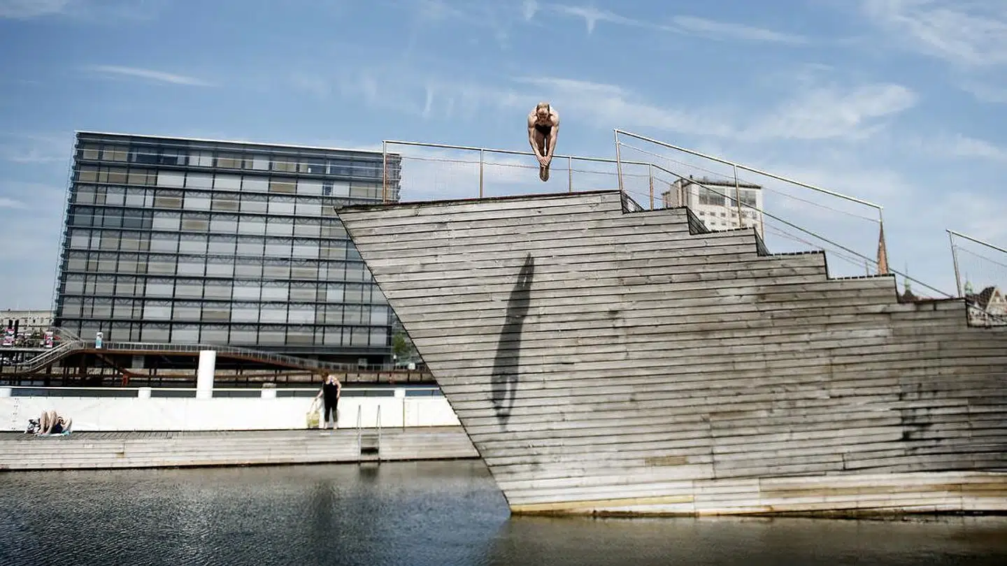 Udspringstårnet ved Havnebadet på Islands Brygge skal på dok og have en kærlig hånd, men vil være klar igen til starten på badesæsonen 2021.