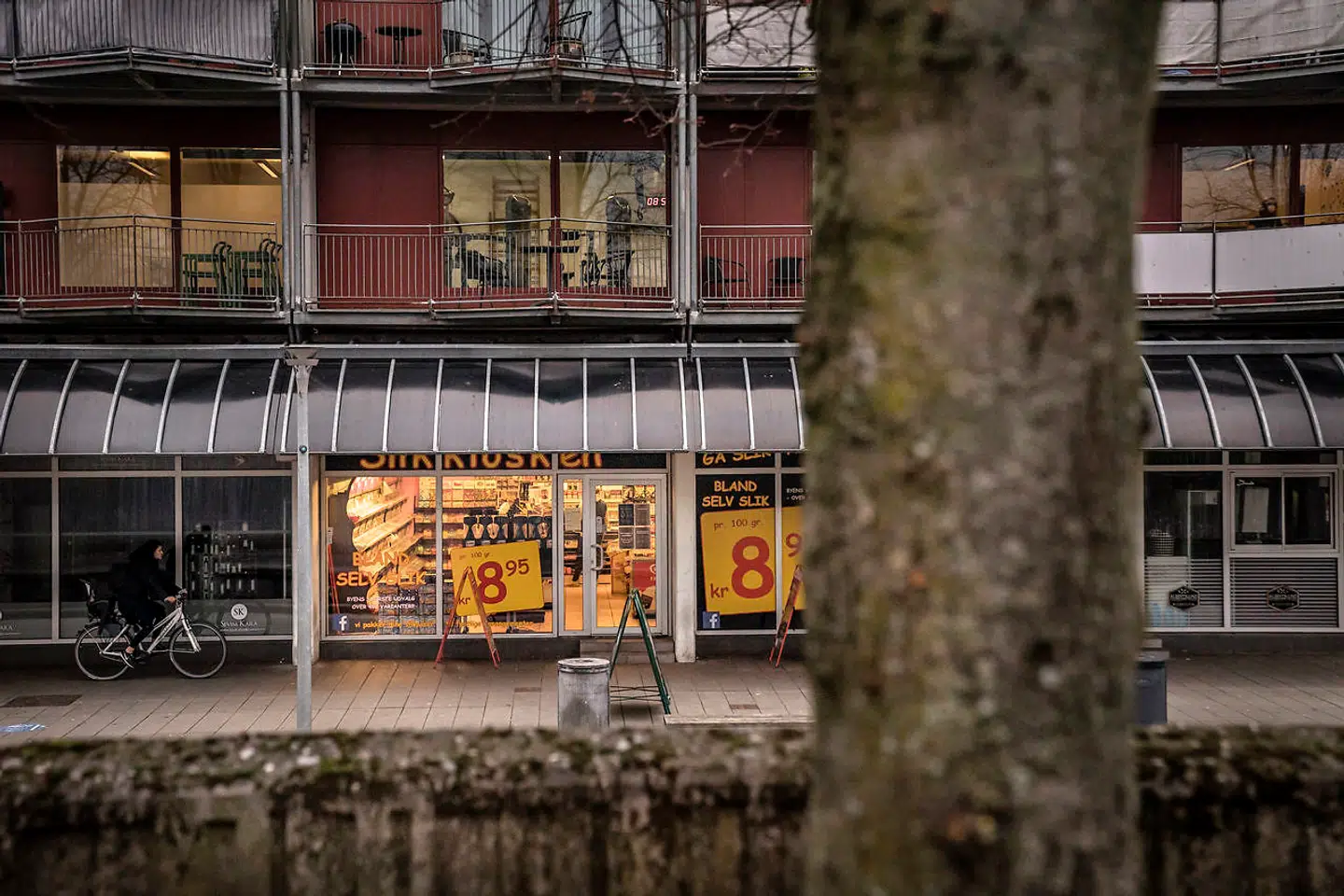 »Jeg vil begynde på en håndværkeruddannelse. Det er planen,« siger Arben.