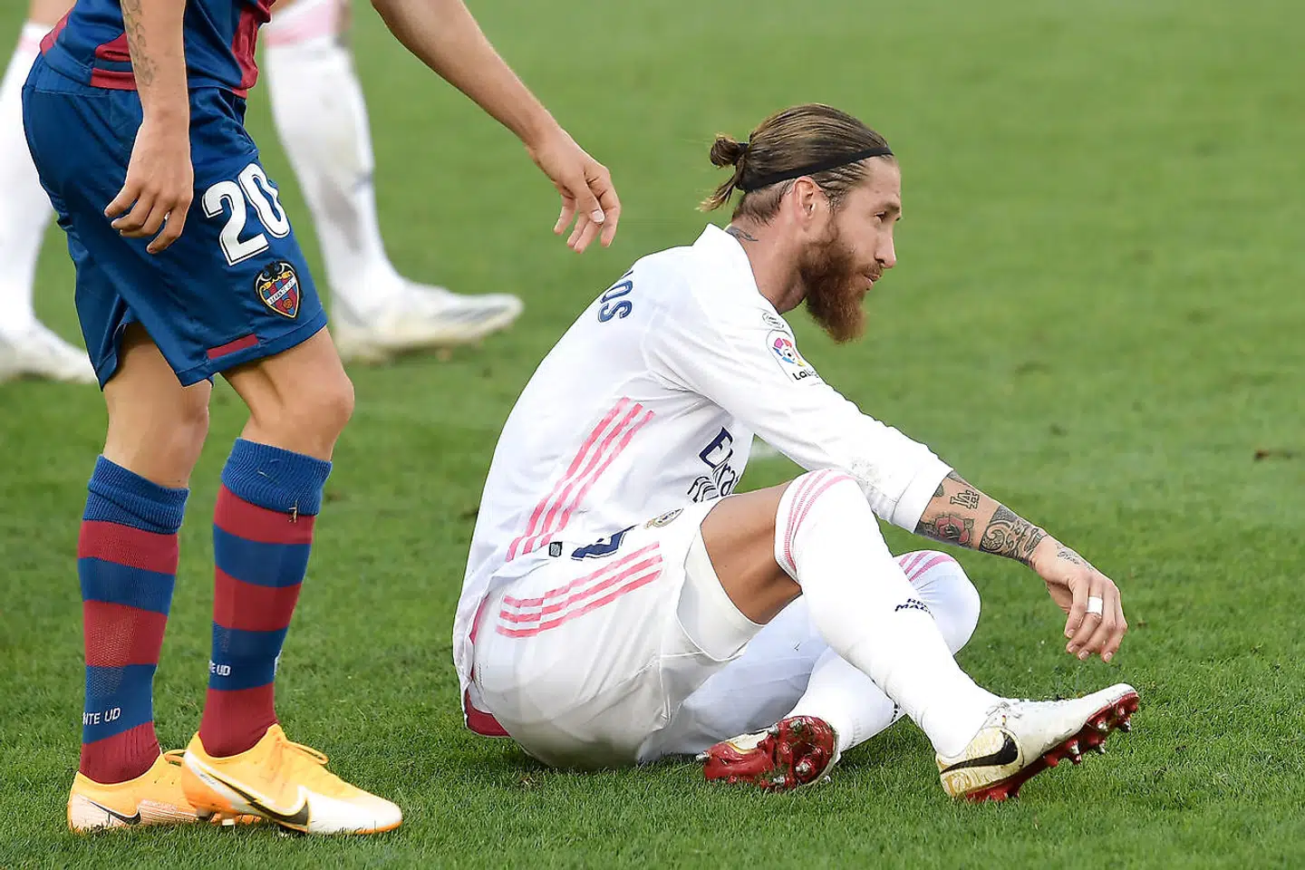 Sergio Ramos er Real Madrids ubestridte leder på banen, efter at Cristiano Ronaldo har forladt klubben. Men han er også 34 år gammel og har ligesom en række andre bærende spillere sin bedste tid bag sig.