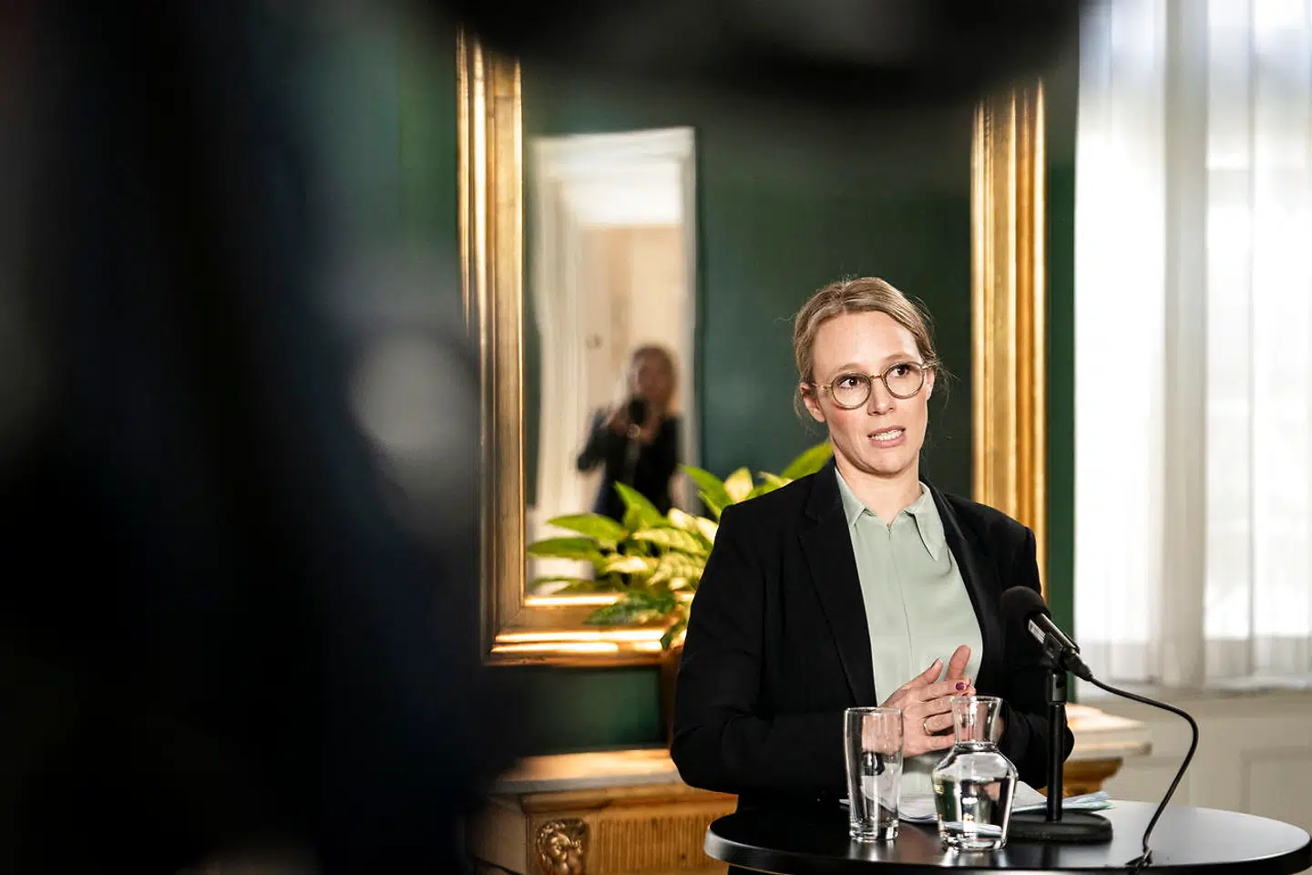 Miljøminister Lea Wermelin er senere i dag i samråd om nedgravningen af mink.