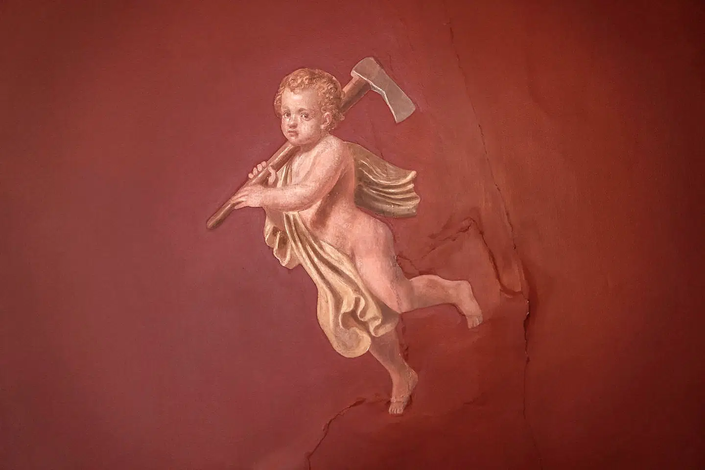 I Grevindens bolig malede Georg Hilker små puttier, det vil sige små drenge, der hver bar på en genstand, der havde at gøre med ejerens erhverv i tømmerbranchen.